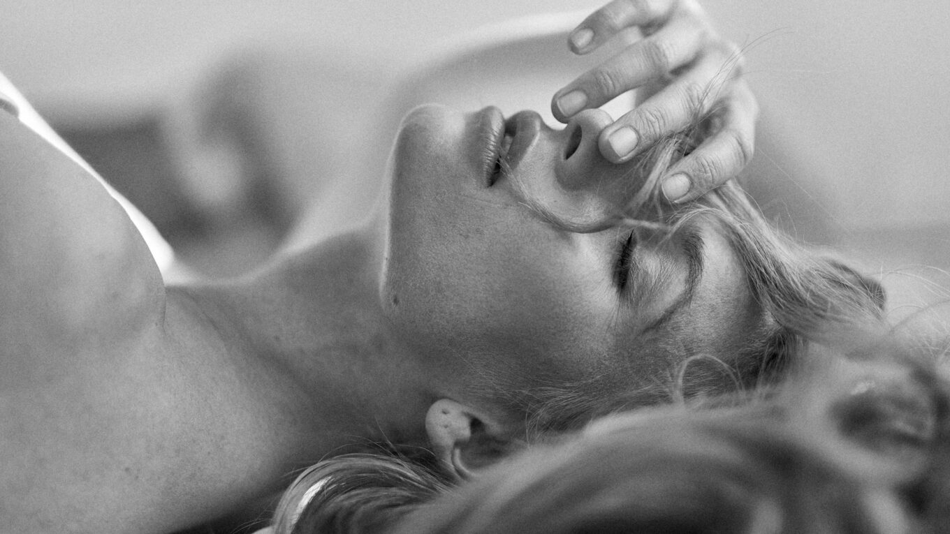 Dicas para Mulheres que Querem Trabalhar com Câmeras Ao Vivo, Atendimento VIP e Acompanhamento de Luxo